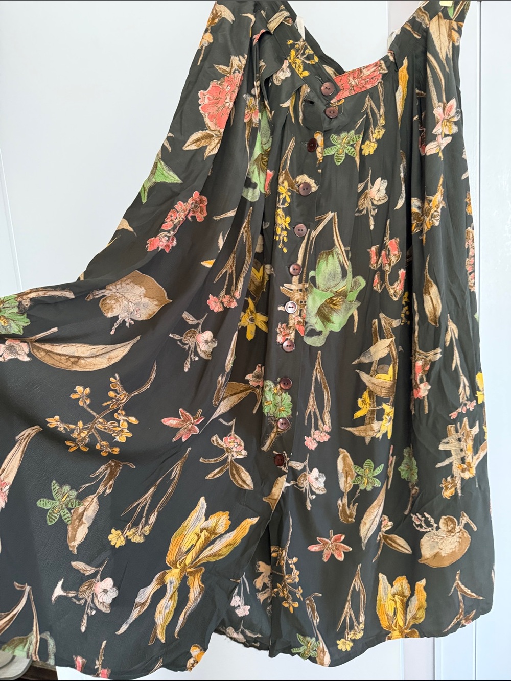 Hammer Elegant Viscose Green Floral pleated fronm buttons midi Skirt size 46